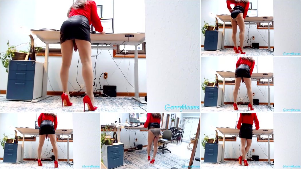 Trans Girl - Cam Show Various TGirls 17 Dec [HD 720p]